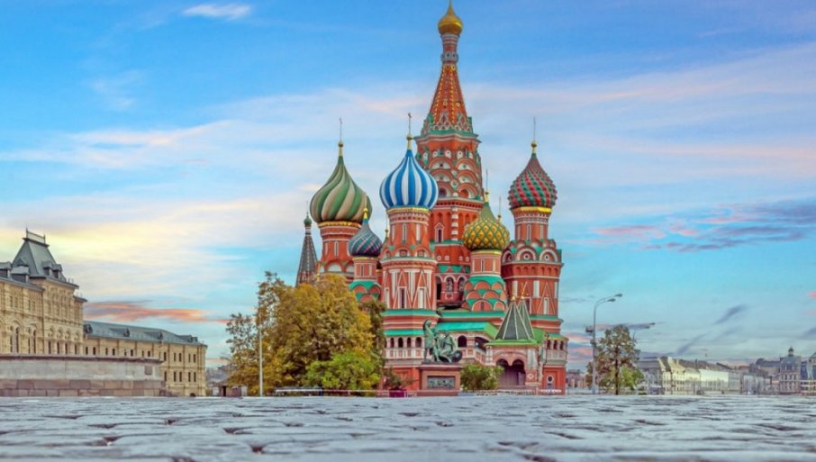 608574_115059-shutterstock-2505591205-ig_f