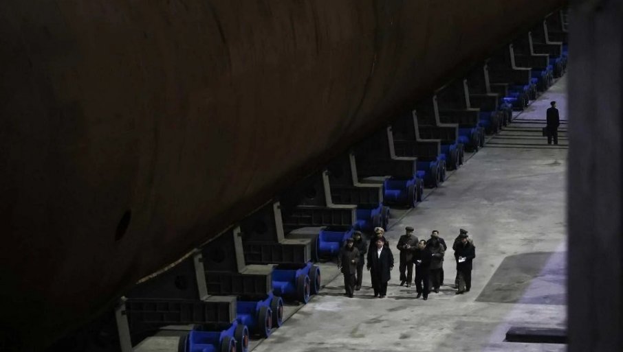 579526_nuklearna-podmornica-severna-koreja-foto-north-korea-press-agency_f-1