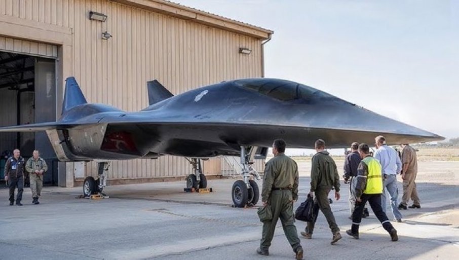 585346_gmmx9bmaeae7d57-1-f47xarthurmacwaters_f