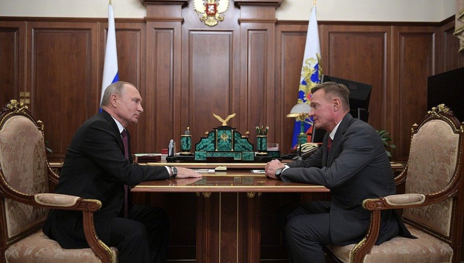 614221_z6pontr8cqwypz7o90nhlye5xlzoc0ix_f