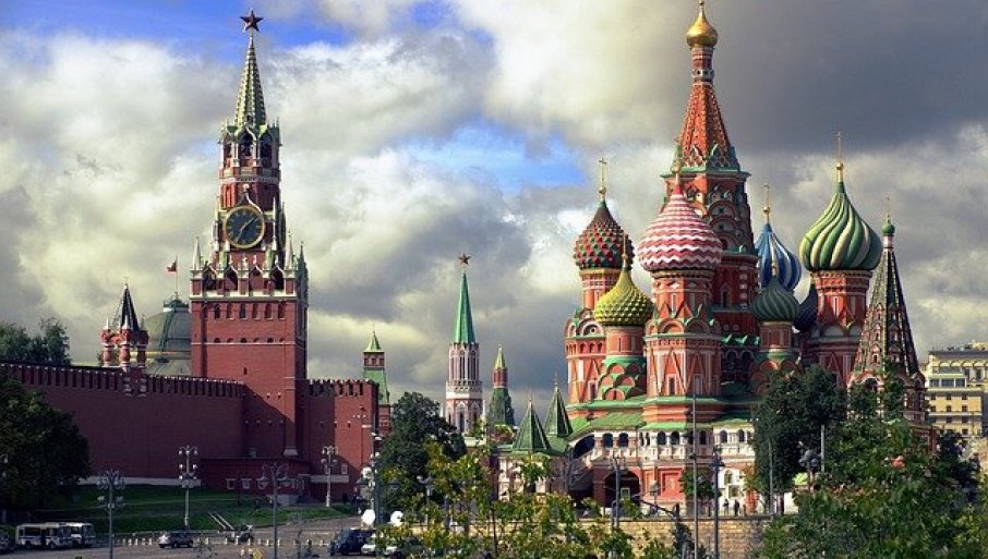 373163_moscow-gdba513bcd-640_f