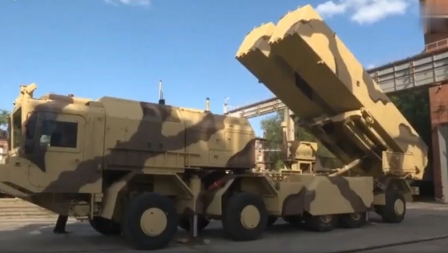 417397_grom-2-raketa-foto-printscreen-youtube-vo-duy-armed-world-defense_f