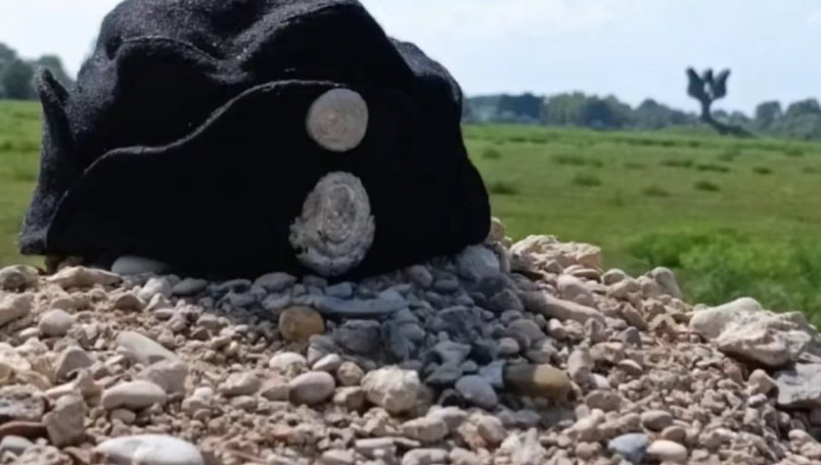 620520_gxkygtzbkaanrkv_f