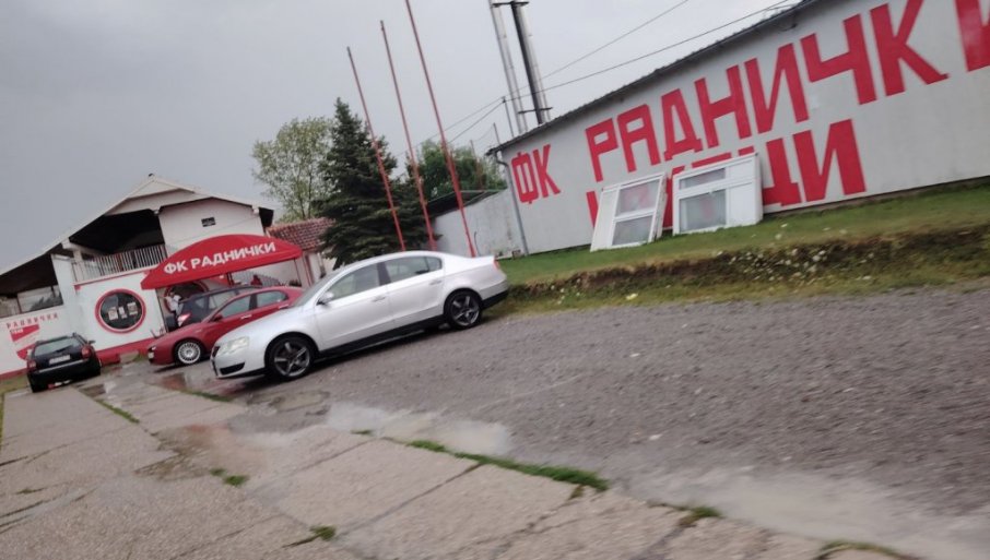 620757_0-02-05-8d572982763917ab99cd51f33362a73bdb7655e66c329729b7a4443a0bd8d03f-951f4b44e7173fe7_f