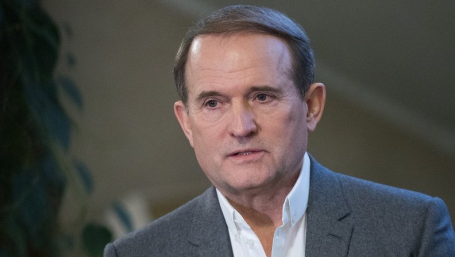 152633_viktor-medvedcuk-ne-zeli-nigde-da-ode-iz-ukrajine-foto-arhiva-1jpg_f