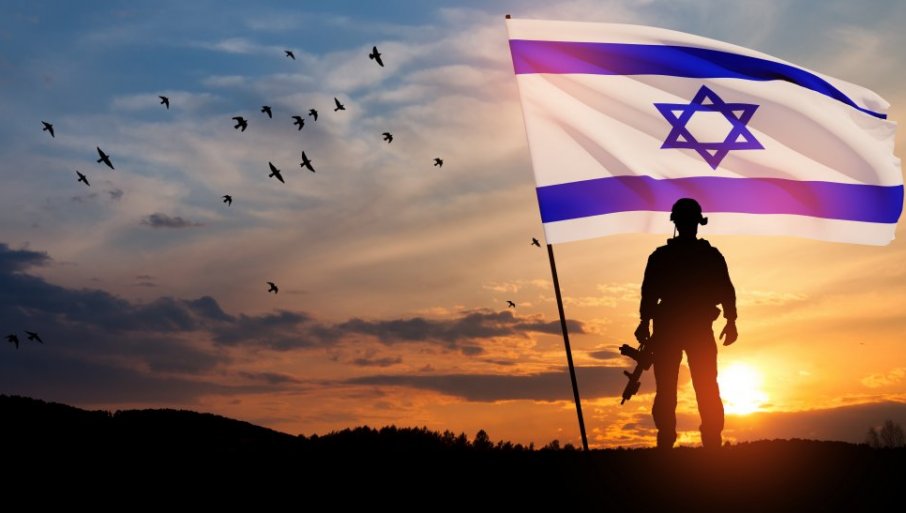 569079_shutterstock-2150686117_f