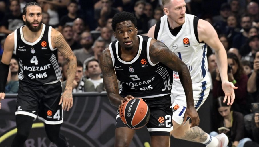 640966_partizan-efes4309102025_f