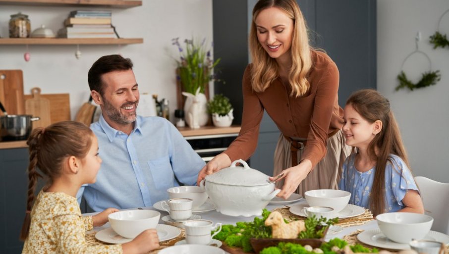 647657_shutterstock-2126656421_f