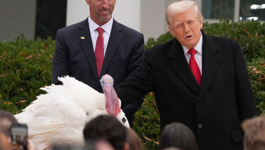 651619_tan2025-11-2518502115-5_f