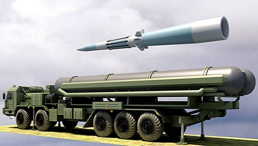 220507_s-500-ima-na-rampi-dve-rakete-foto-morf_f