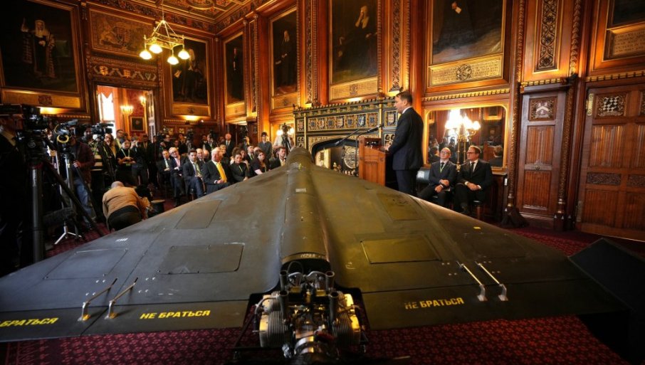 641542_tan2025-10-1416133369-9_f