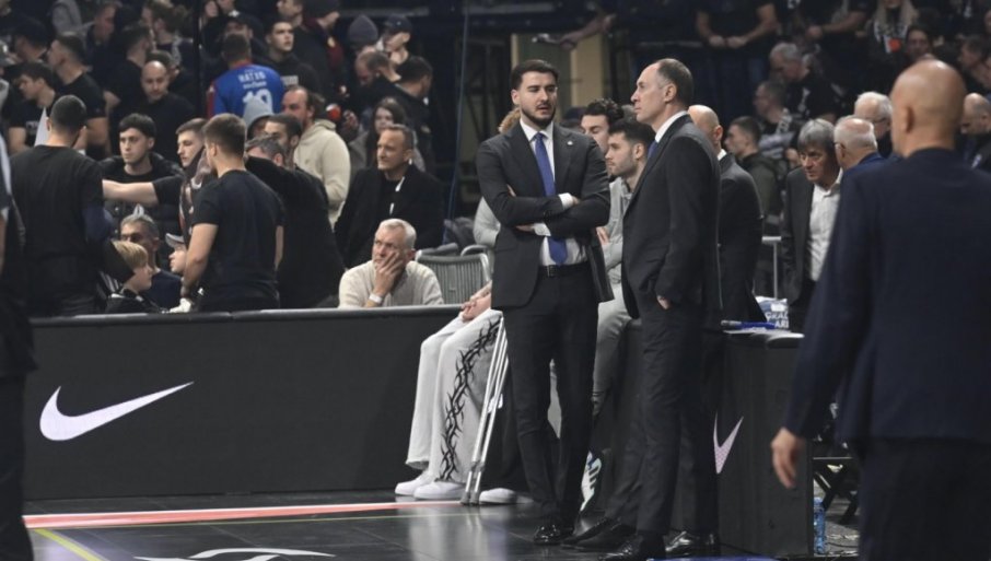 653942_0-02-05-9f2ba852f43ed9a71b3fa82d26e96d4db128d678227718cb6d8b830bbf8e71c1-8f5a5567ff164d4f_f