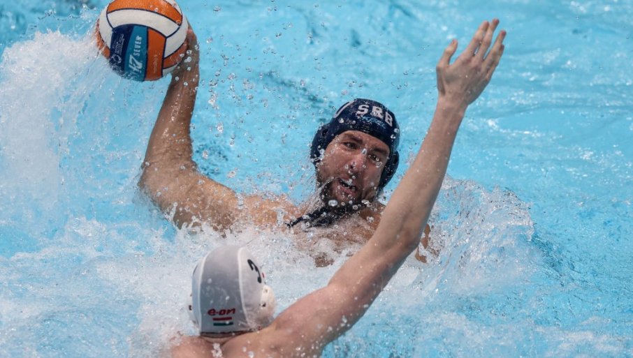 442490_tan2024-01-1216282760-4_f