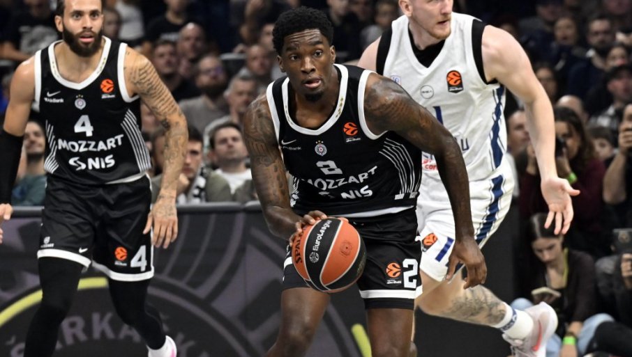 640966_partizan-efes4309102025_f