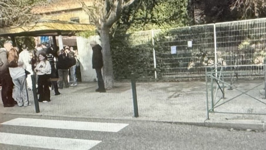 668870_napad-nozem_f